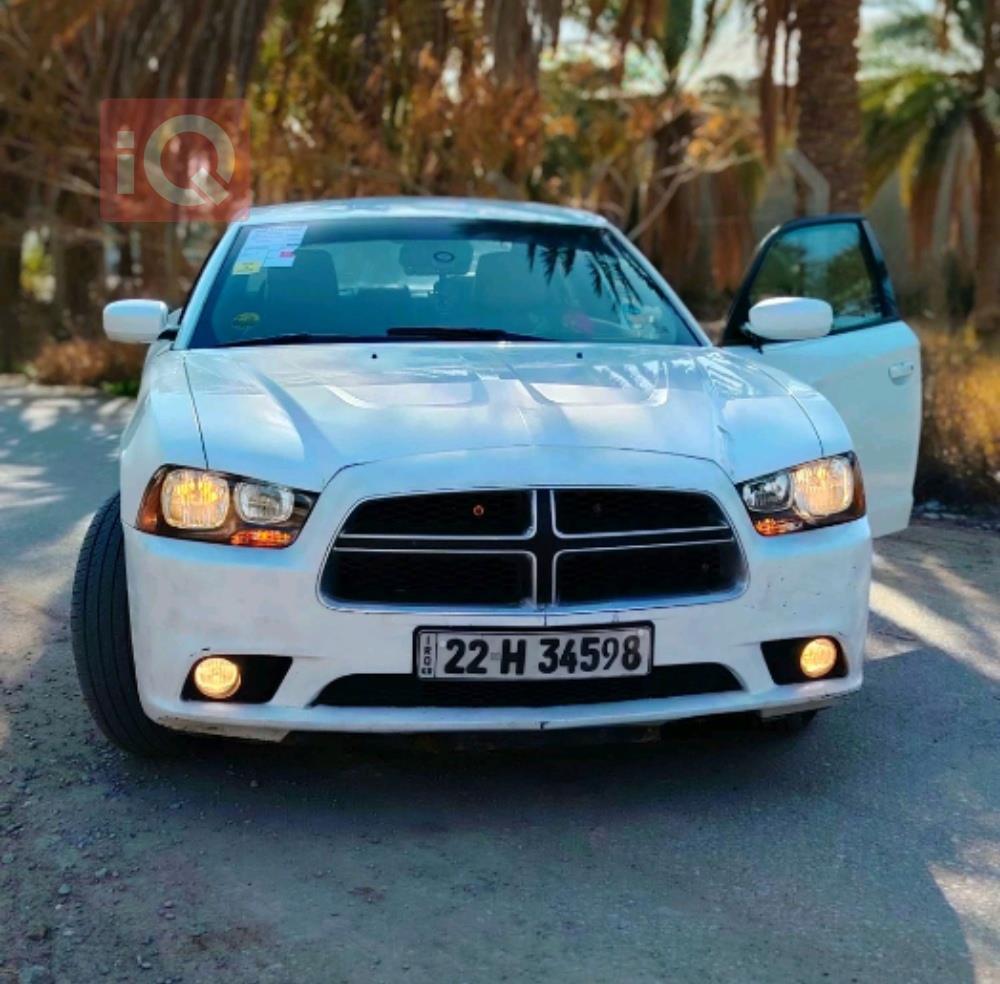 دۆج چارجەر